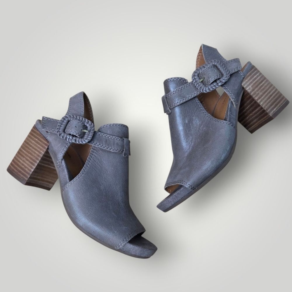 Lucky Brand Julenne Peep Toe Slingback Heeled Sandals Gray Leather Size 7.5M